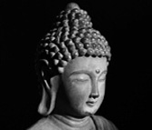 statue